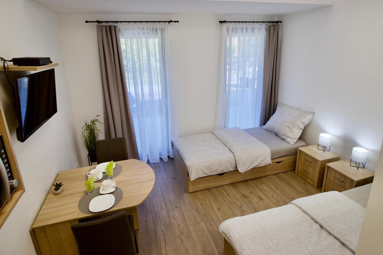 Sport Centrum Apartman ปาปา ภายนอก รูปภาพ