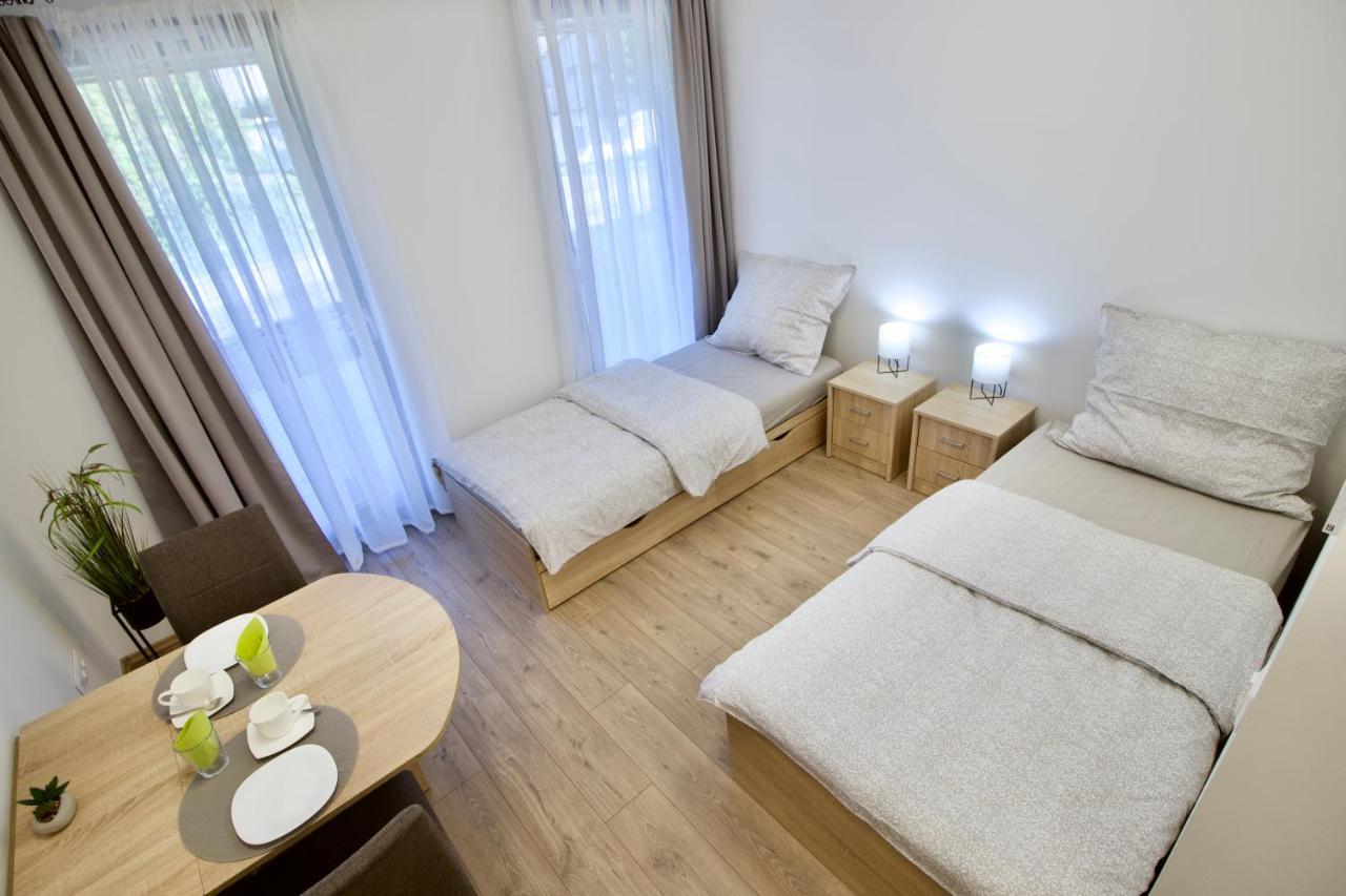 Sport Centrum Apartman ปาปา ภายนอก รูปภาพ